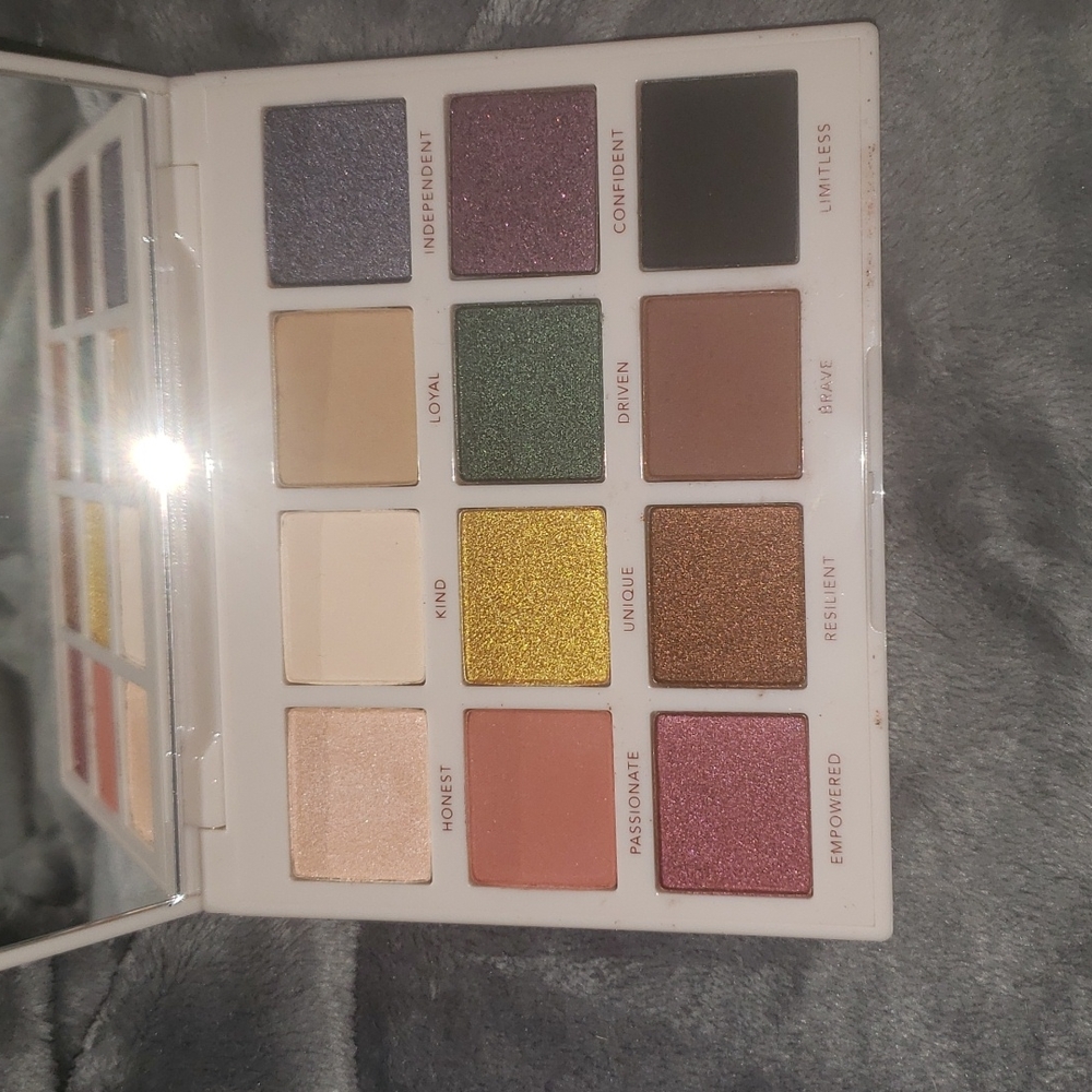 Persona Identity Two Palette